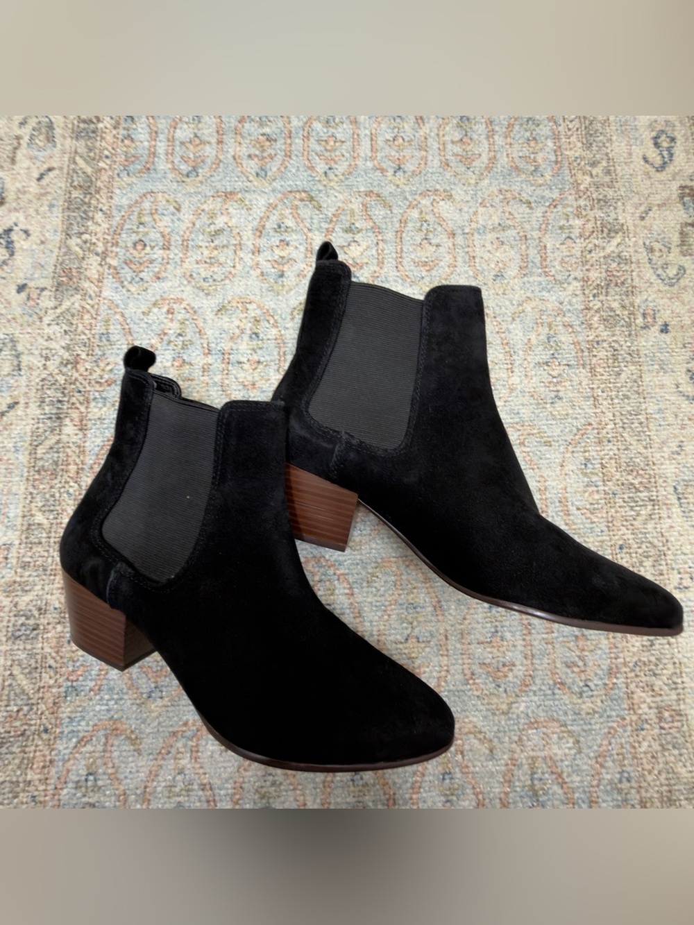 Sam Edelman Reesa Black Suede Booties size 9